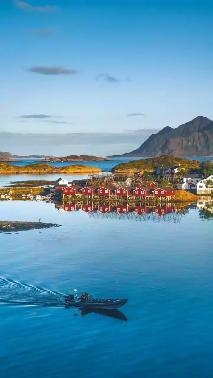 Greenland Showdown: Denmark's Warning to the US