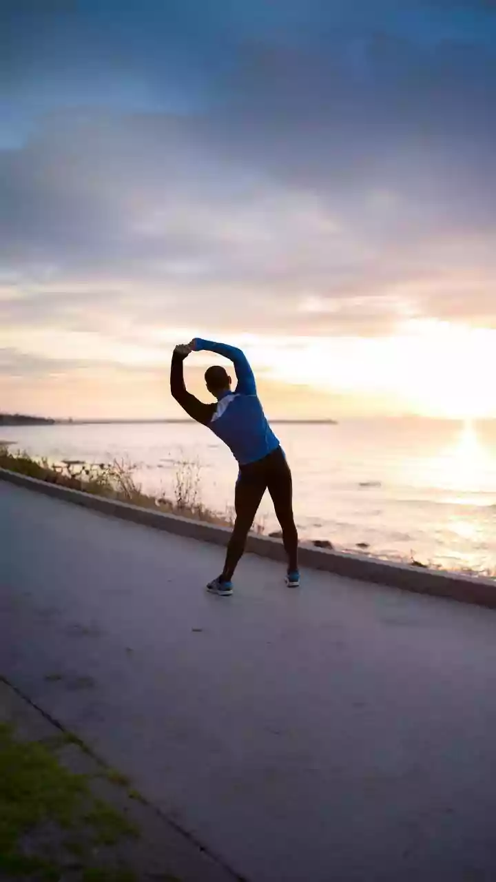 Unlock Your Potential: 5 Amazing Benefits of Hip Bridges for a Stronger Body