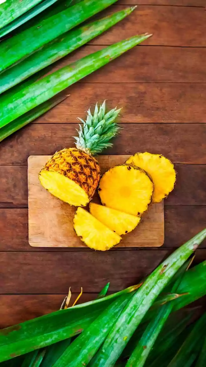Unlock Tropical Bliss: Effortless Pineapple Cutting Hacks for Perfect Slices Every Time!
