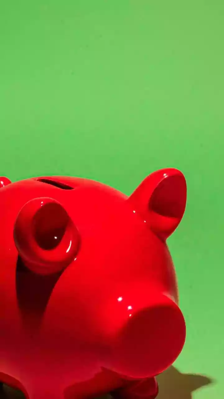 Liquid Funds Help Twenty Five Thousand Earners Save Ten Percent For Emergencies