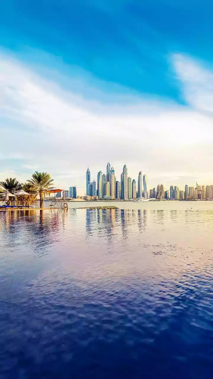 UAE Non-Oil Trade Hits $1 Trillion Milestone