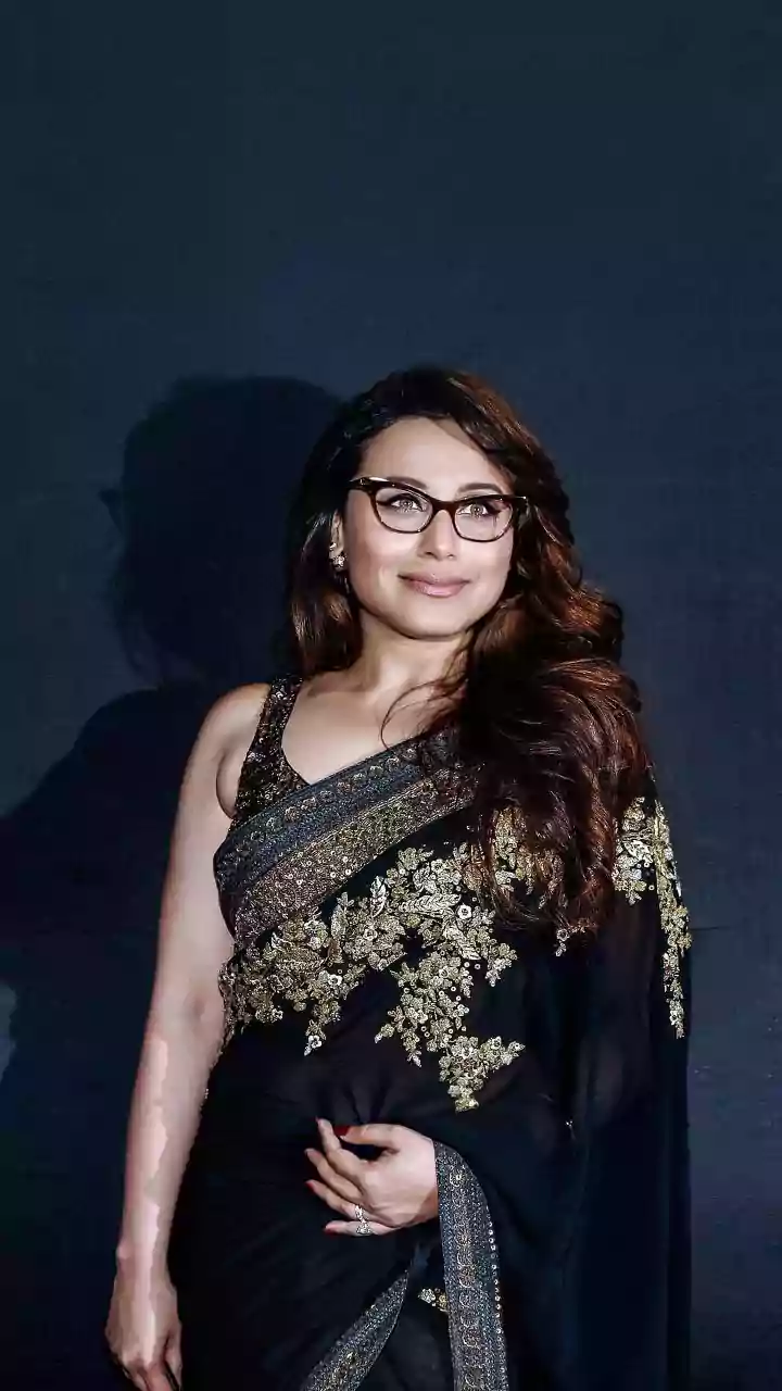 Kajol, Rani Mukerji Duo Launches Scholarships For 500 Girls This Festive Season