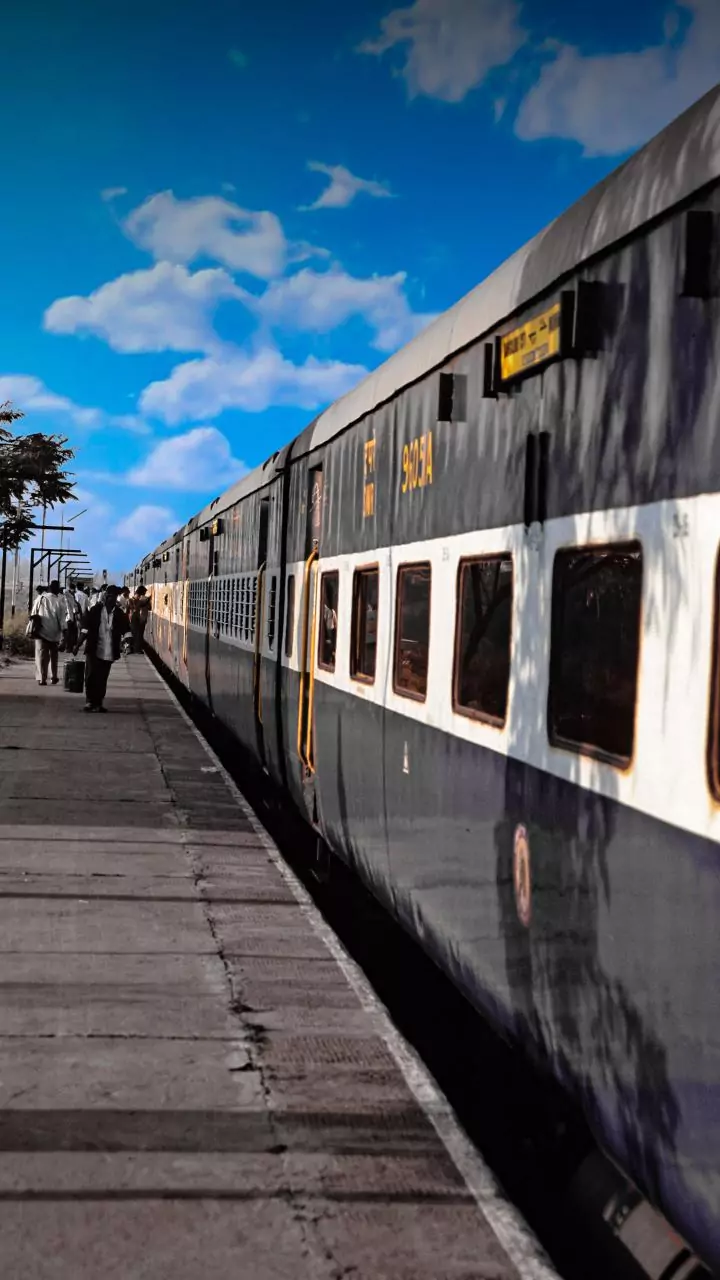 Indian Railways rolls out 650 special trains for Christmas-New Year travel