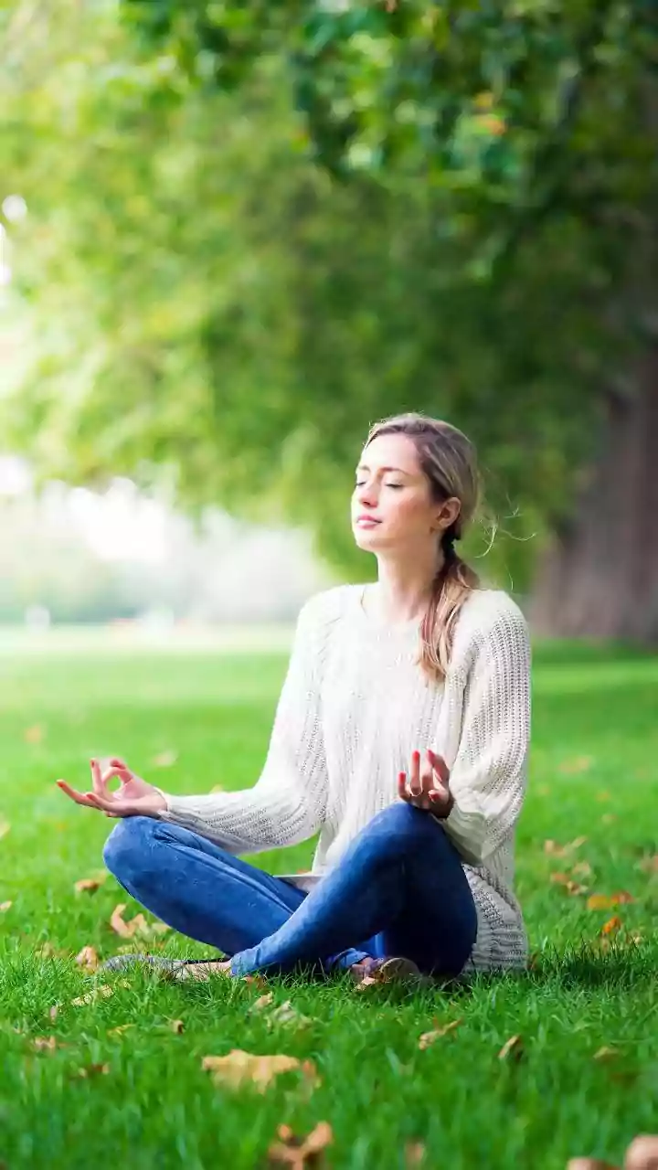 How to Bring Attention Back When Your Mind Wanders Mid-Walk