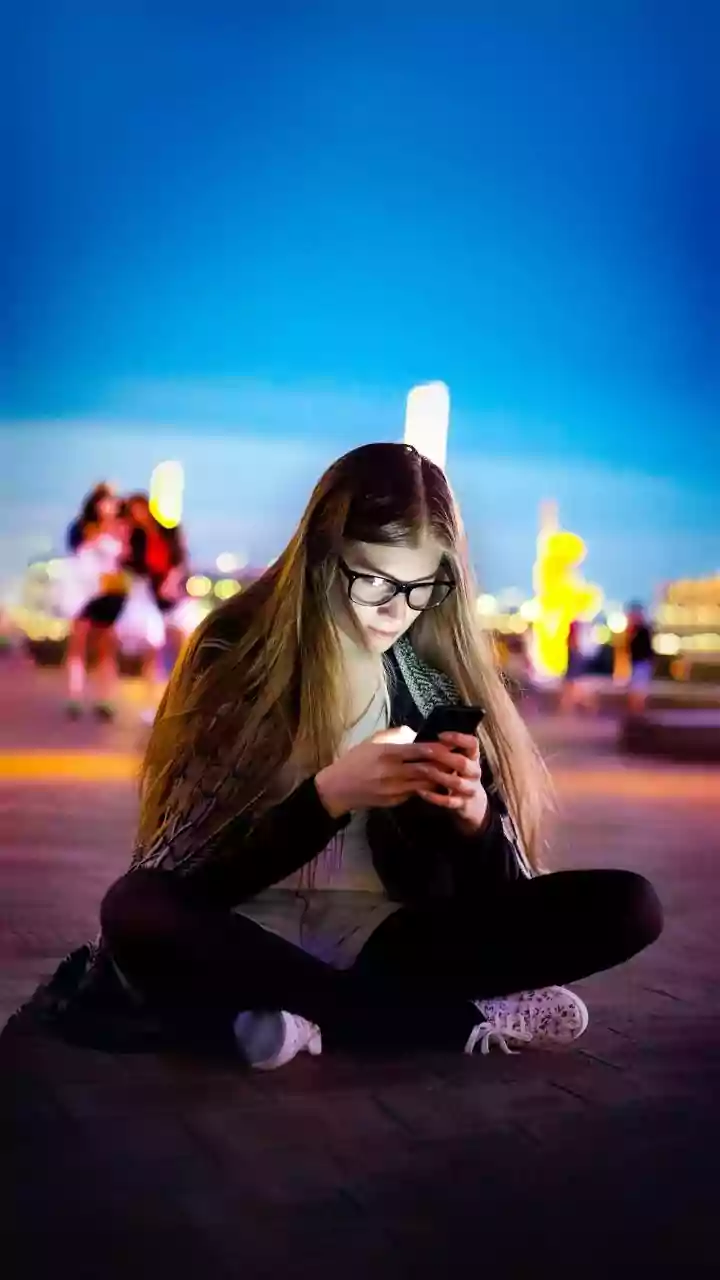 Journal of Medical Internet Research study links problematic smartphone use to eating disorder risk in teens