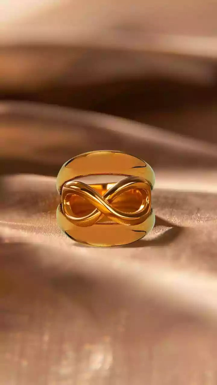 Festival Gold Buying Guide: How To Choose Between 22K And 24K Jewellery