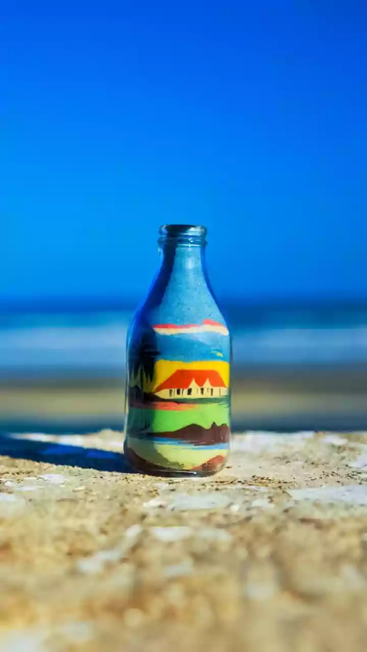 Make your interiors shine with colorful sand art