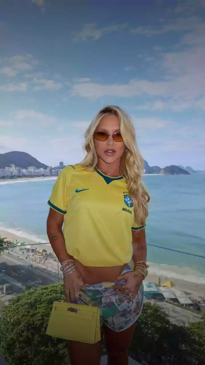 Mãe de Virginia pede respeito e diz que filha foi agredida no Maracanã