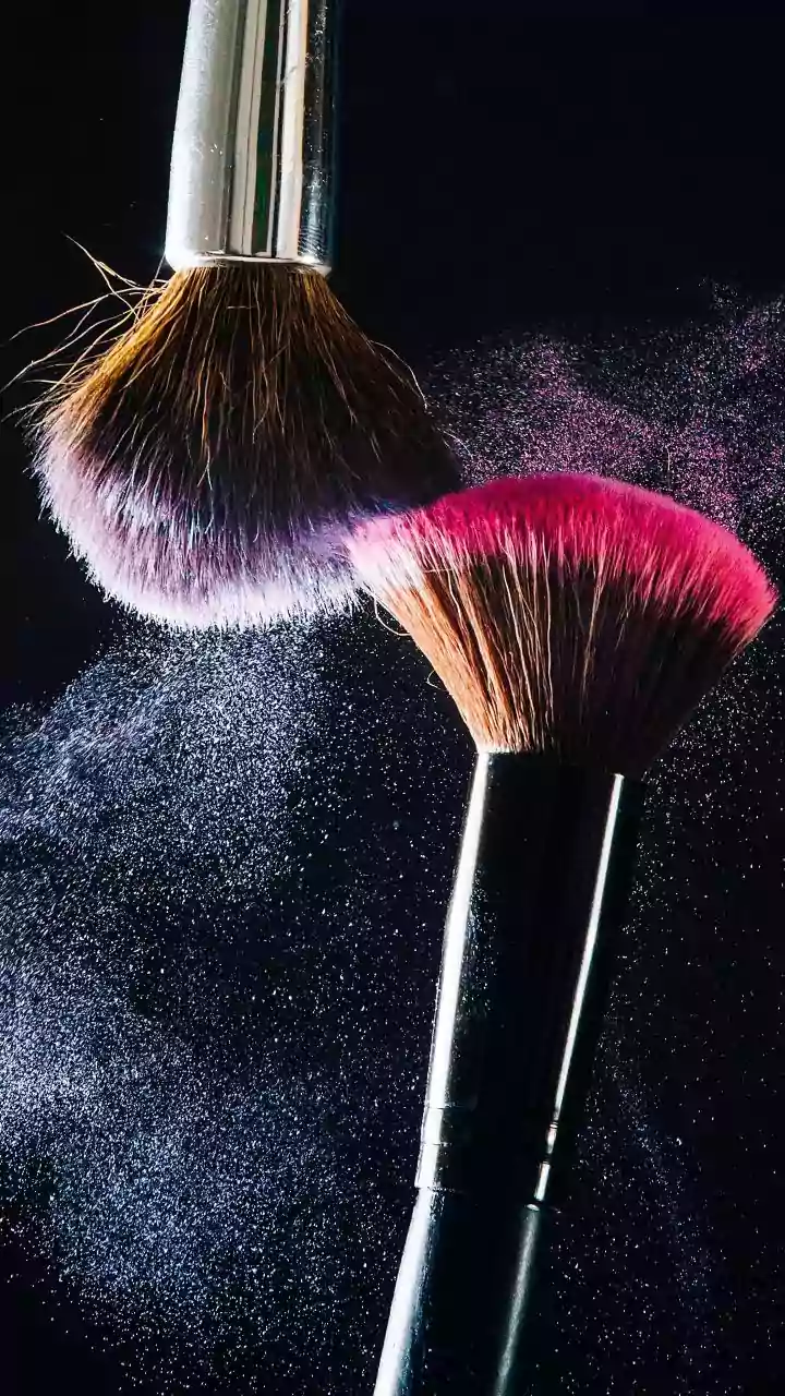 Makeup Brush: Usia Hingga Tips Membersihkannya dengan Tepat