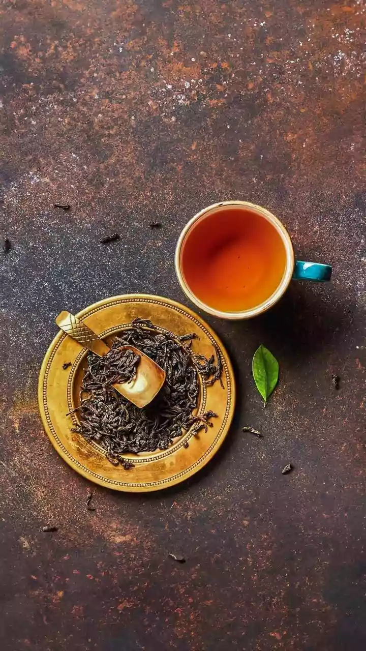 How Indian Tea Craft Brands Infuse Cold-Brewed Single-Estate Teas With Natural Herbs Daily