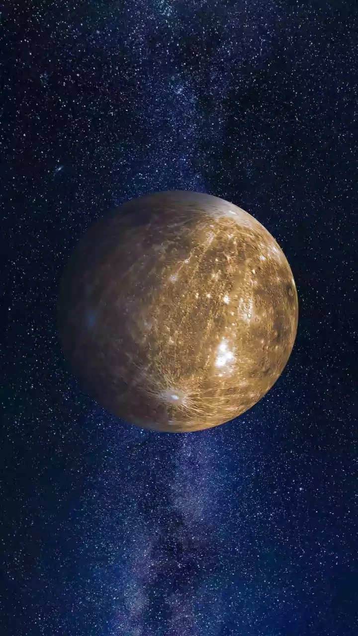 Scientists Find a New Kind of Changing Feature on Pluto