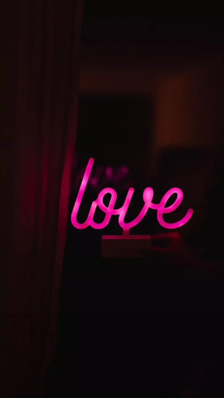 Love Horoscope Today, December 17, 2025