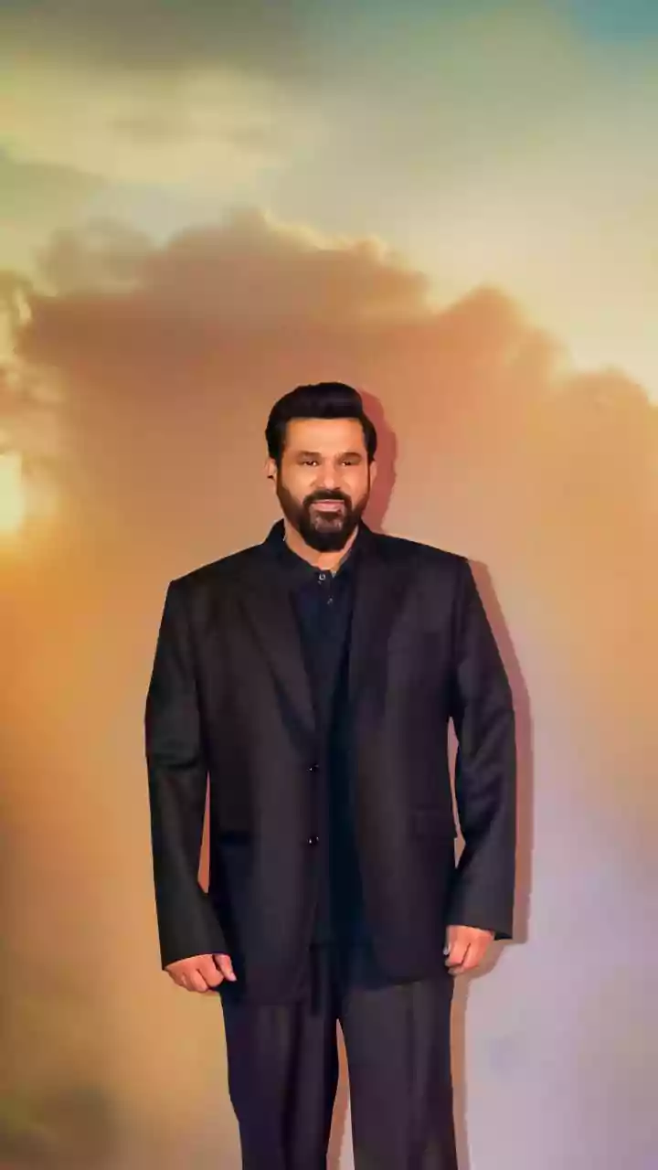 R Madhavan's 55-Year-Old Fitness Secrets: Intermittent Fasting, Vegetarianism, and Early Dinners