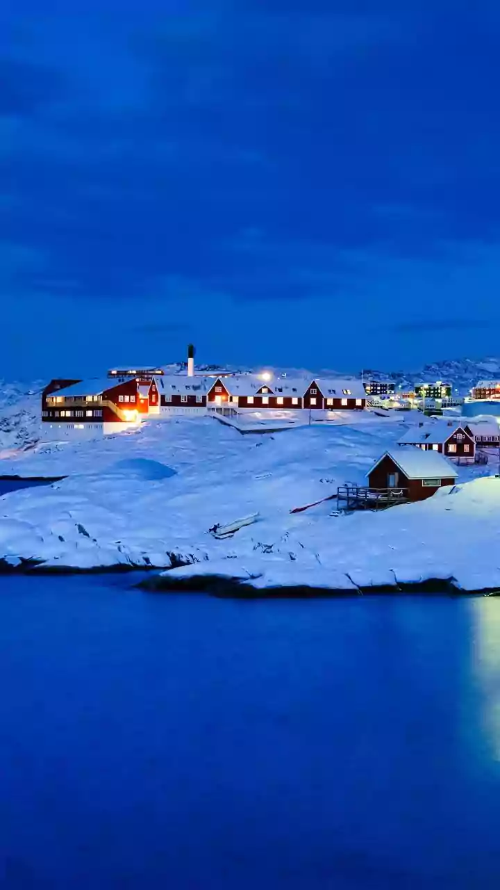 Trump says US to gain sovereignty over military bases in Greenland