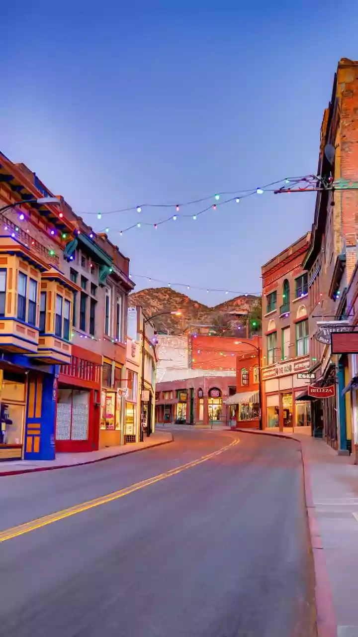 Warm January towns with gentle breezy evenings