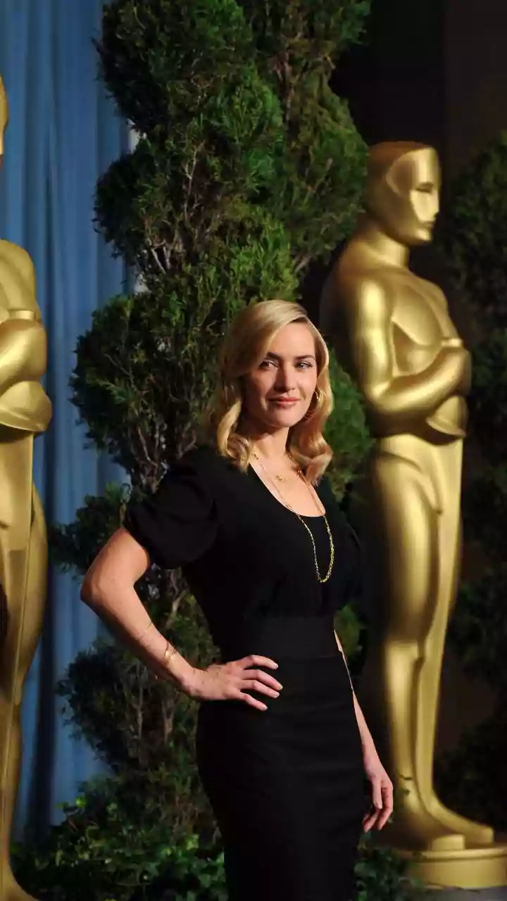 Kate Winslet shares she 'kissed a few girls' as a teen: 'My first intimate experiences were actually...'