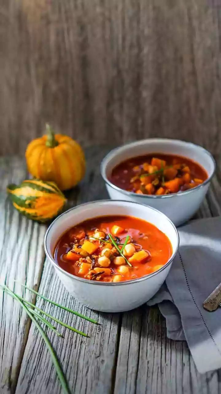 7 Cozy Soup Recipes: Comfort for Cold Days