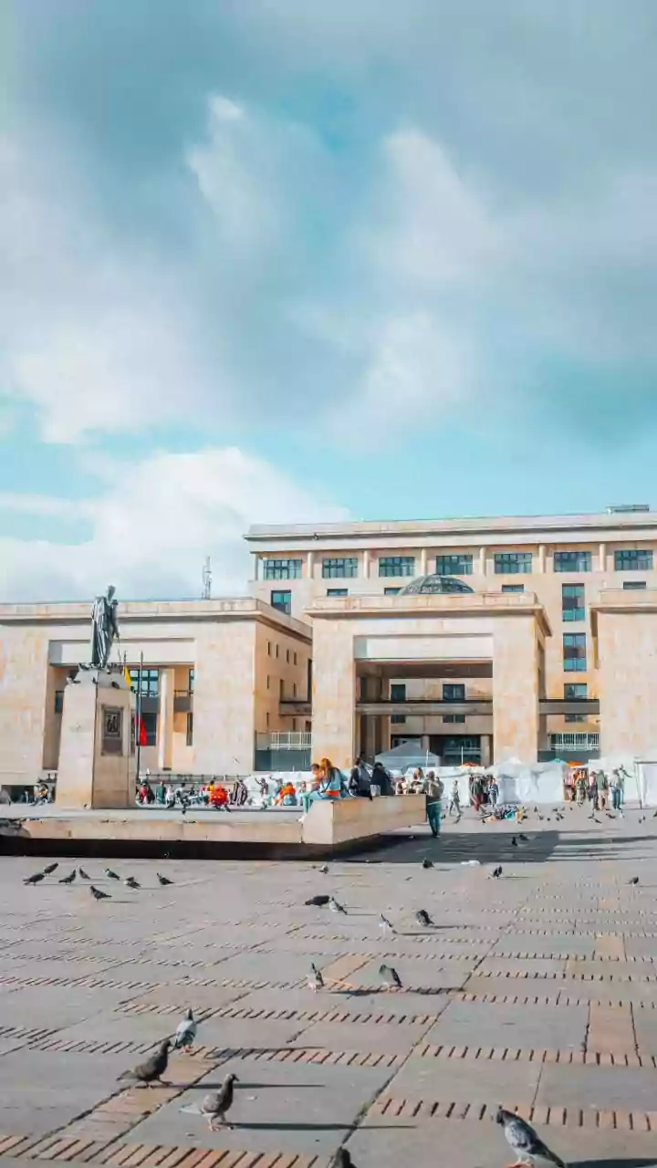 Budget friendly e-visas draw Gen Z backpackers to Uzbekistan's ancient city Samarkand