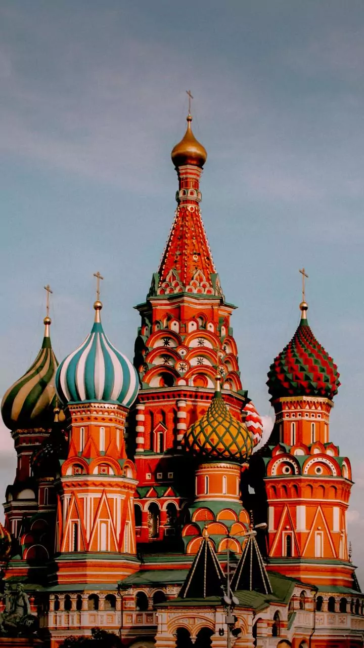 India, Russia discuss ways to boost bilateral trade