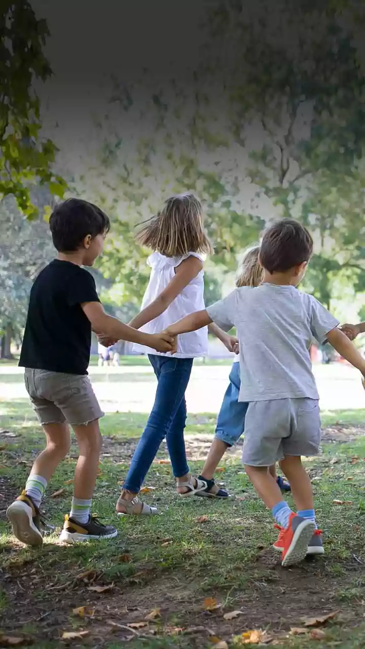 Nurturing Emotional Resilience: Raising Emotionally Strong Kids in the Age of AI