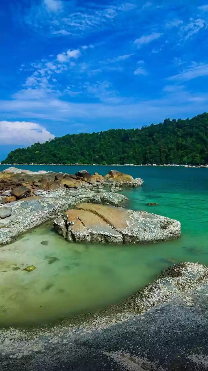 Visa-Free Week In Malaysia: Top Budget Stay And Transport Options In Langkawi