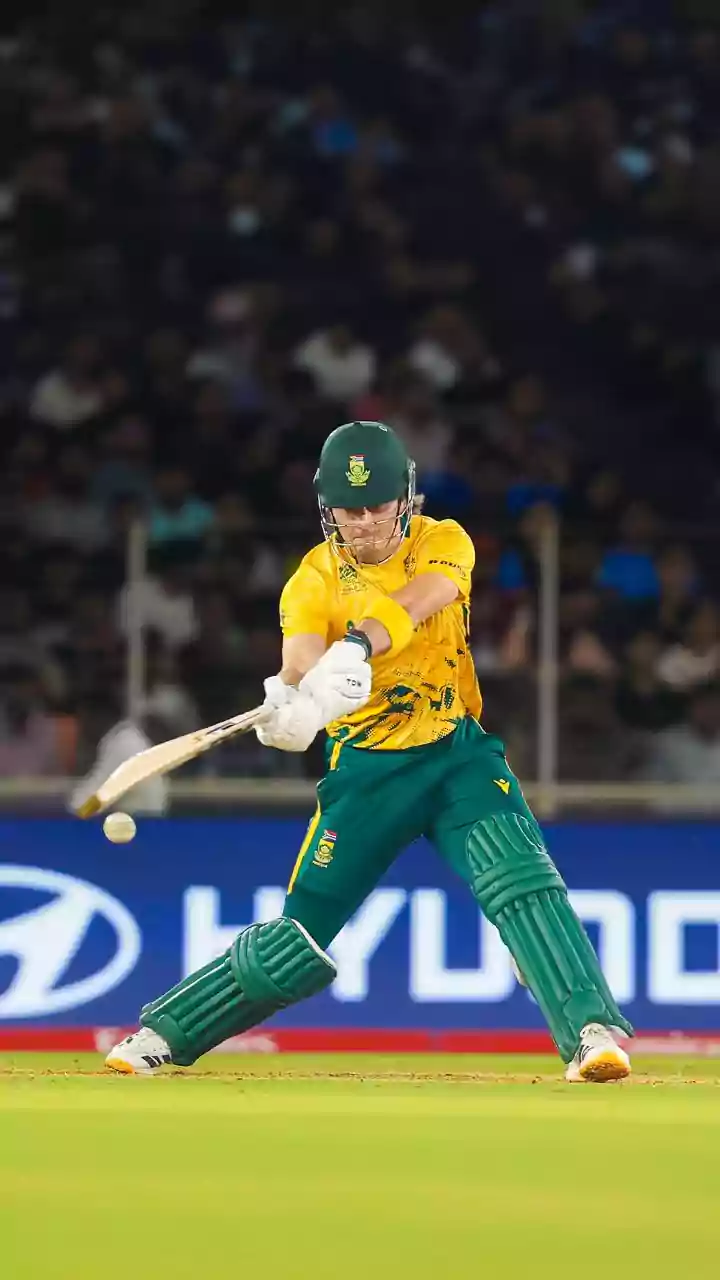 No India no problem! On a rainy Wednesday, Delhi turns up in big numbers for neutral T20 World Cup game