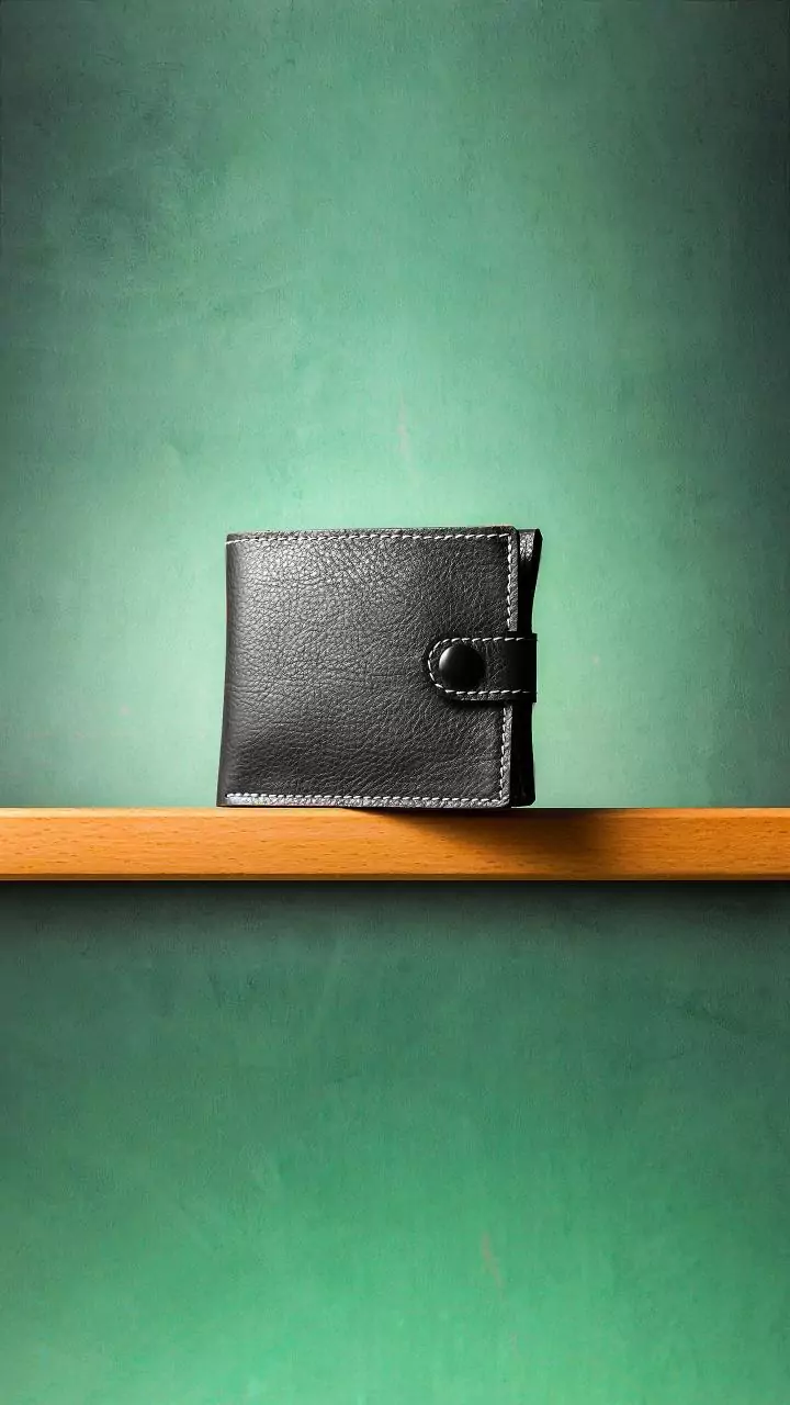 Jharkhand: Banker arrested for stealing gold items from bank's locker