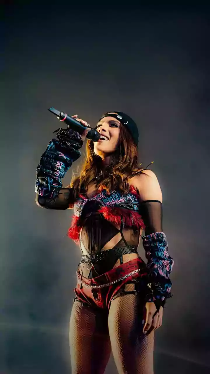 Globo apela até a Anitta para tentar salvar o Estrelas da Casa: 'Quero ver bombar'