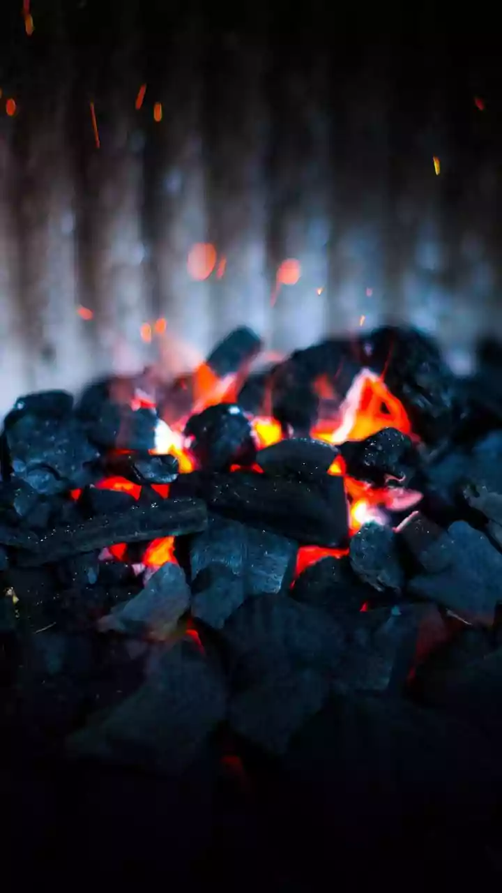 Carvão: 10 Usos Incríveis Além do Churrasco que Você Precisa Conhecer!