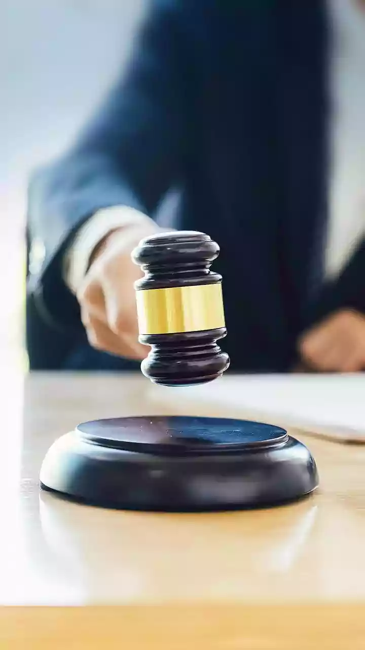 ICE at Your Door: Know Your Rights and What to Do