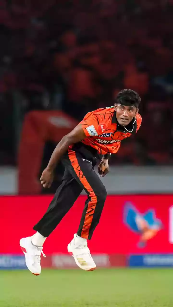 WATCH: Sakib Hussain’s ‘Worst ball of IPL’ helps CSK reach 50