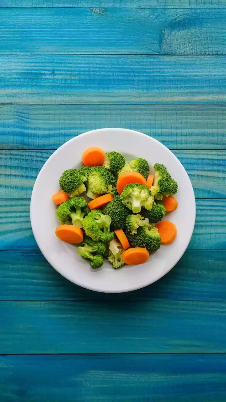 Microwaving Vegetables: The Quickest & Healthiest Way to Cook