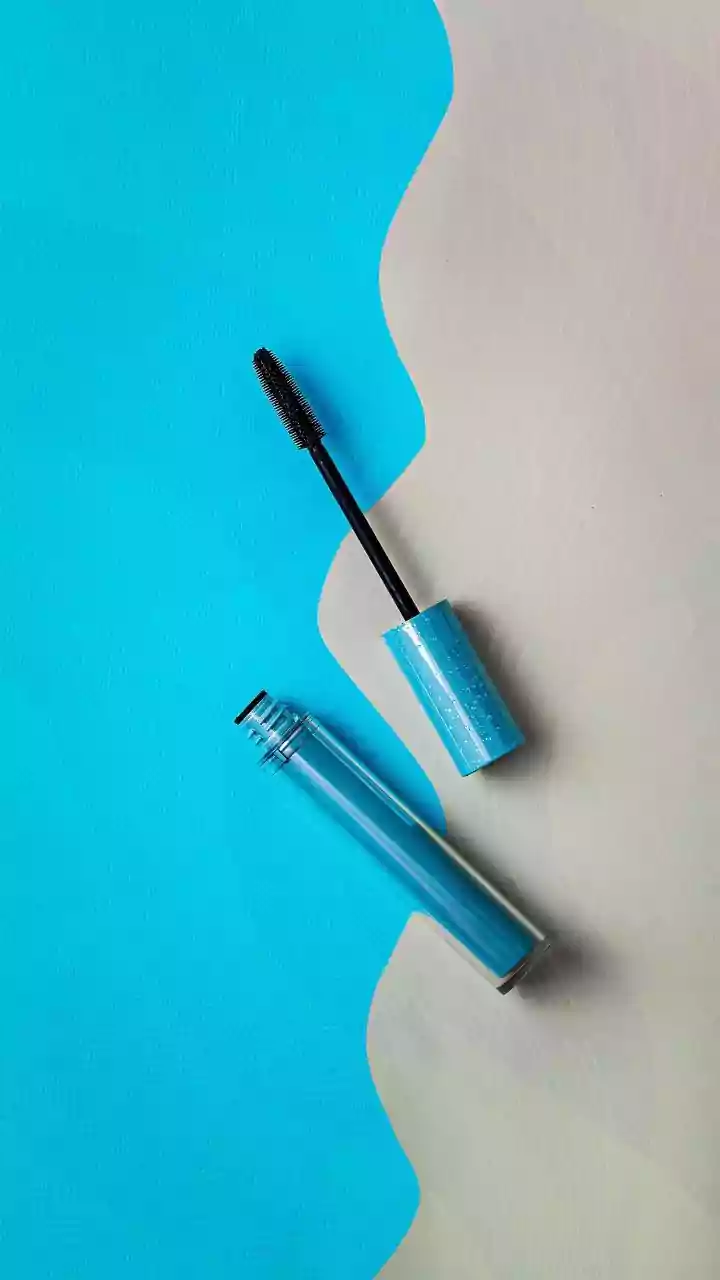 Top Volumizing Mascaras: Elevate Your Lashes!