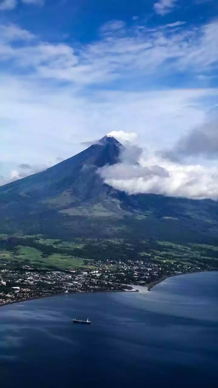 What is the Philippines region visited by the Bondi Beach gunmen?