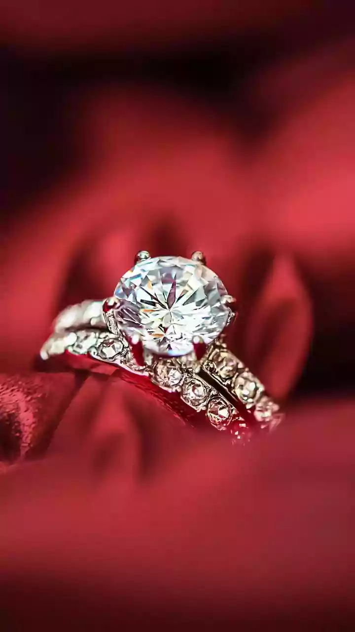 Old Gold Exchange During Wedding Shopping: How To Evaluate The Deal