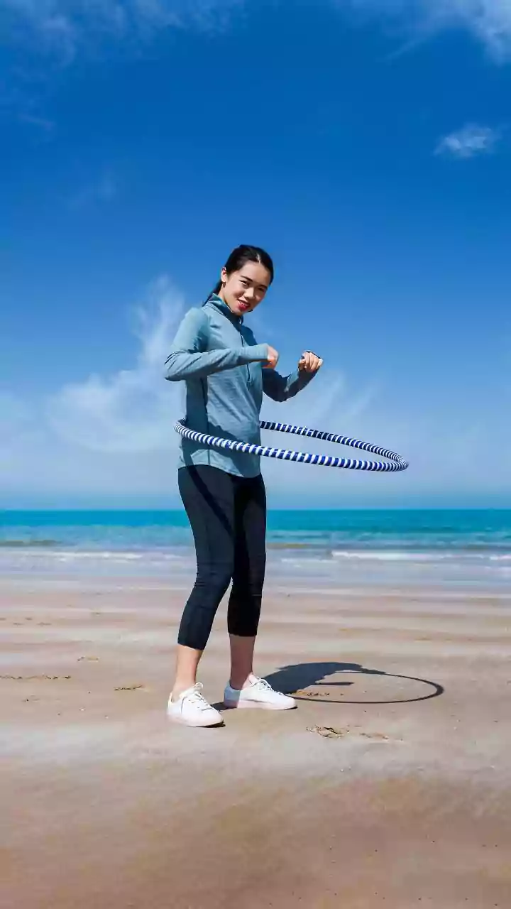 Hula hooping or badminton: Which is better for hip mobility?