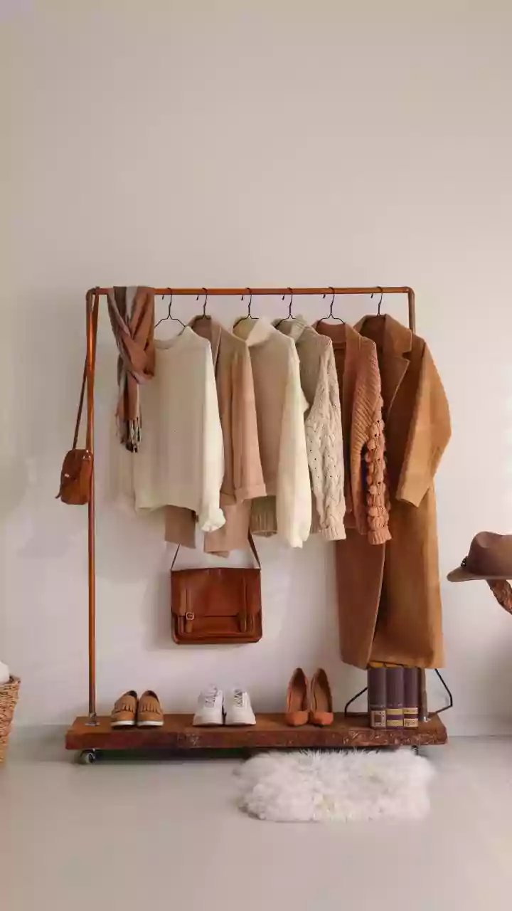 Why A Capsule Of Transitional Clothes Could Make Seasonal Dressing Easier In Indian Cities