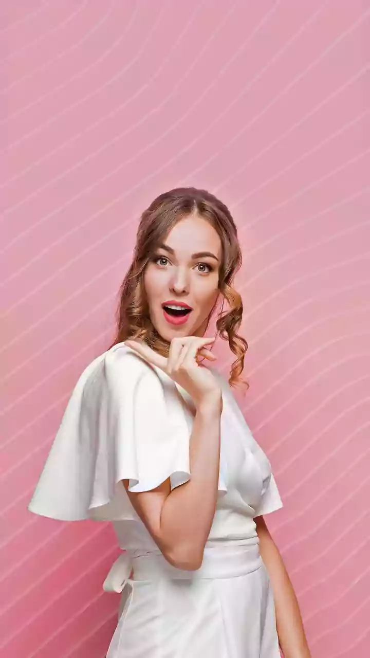 A Closer Look At Romantic Updos: The Difference Between a Polished and Relaxed Updo