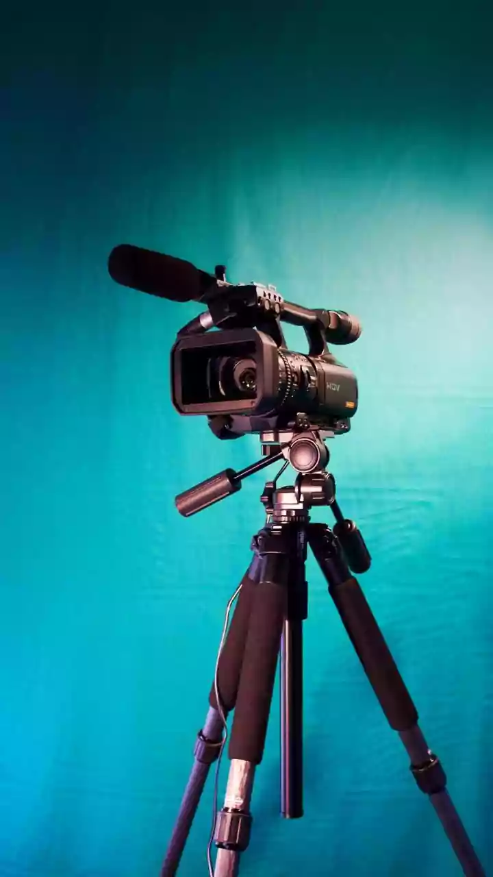 How Infrared Laser Light Transmits High Definition Video From Outer Space