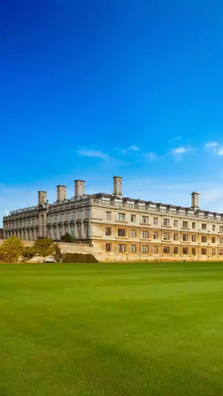 UK private schools targeted in email scam