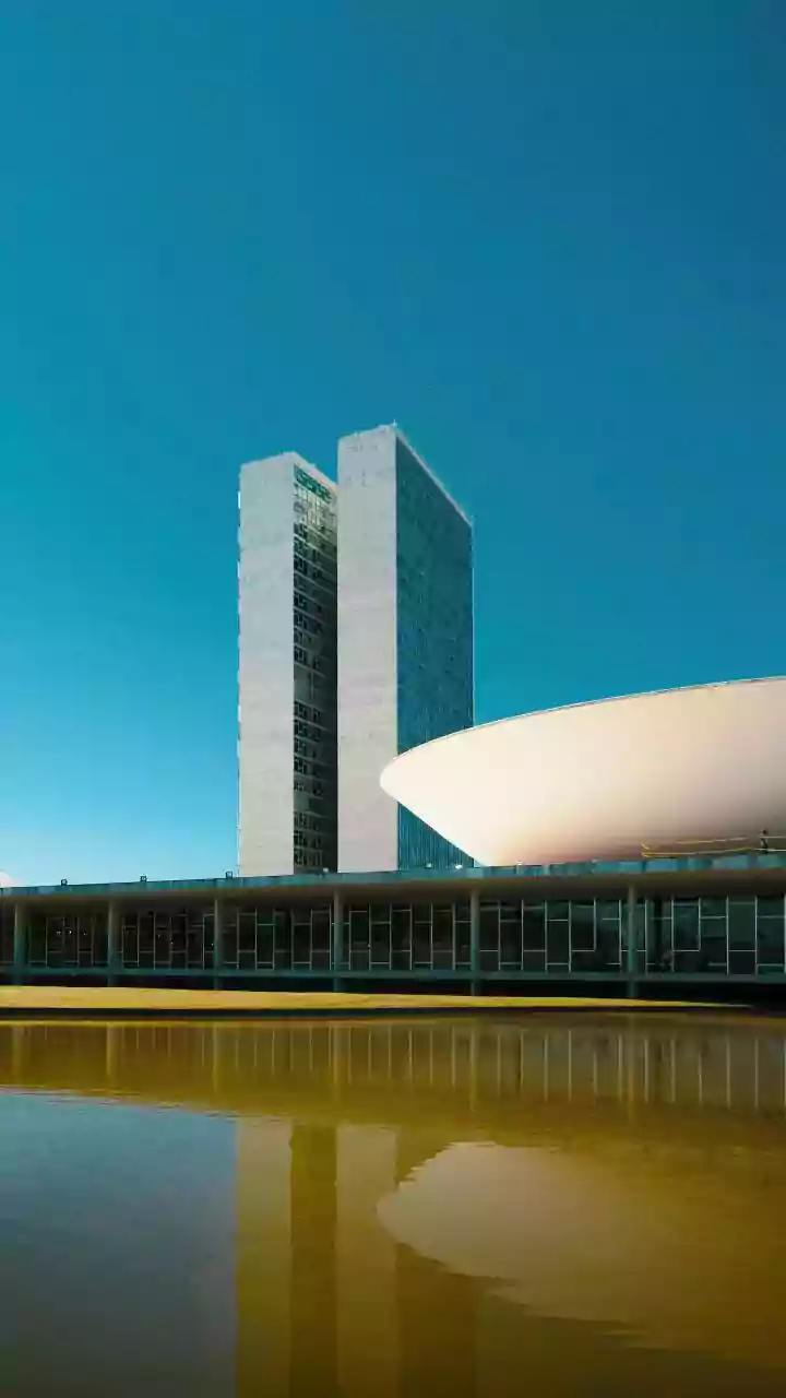 "Ninguém aguenta mais quatro anos de PT", diz Zema