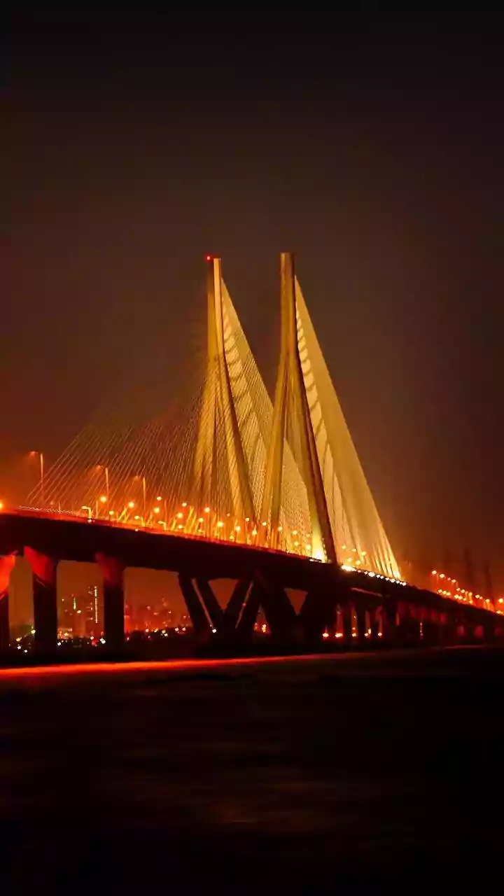Mumbai's Sea Link Shines Bright for Anant Ambani's 31st Birthday: A Dazzling Tribute