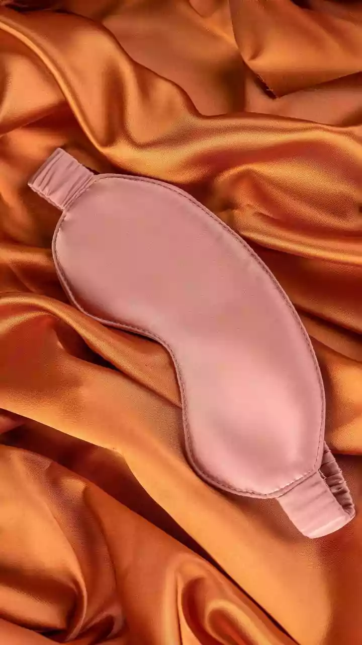 Unlock Deep Sleep: The $16 Eye Mask That Conquers Long Flights