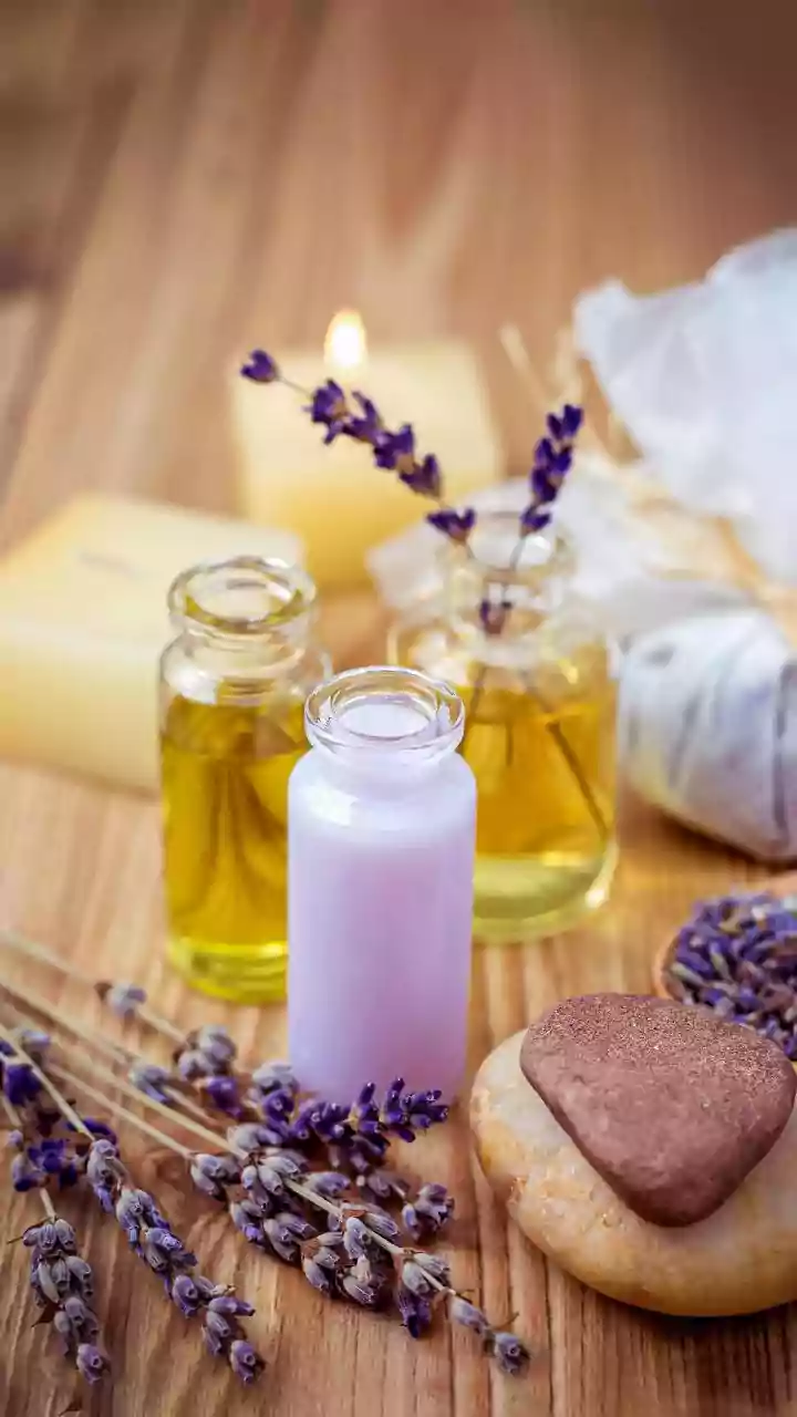 Long day? Unwind with an aromatherapy hand massage