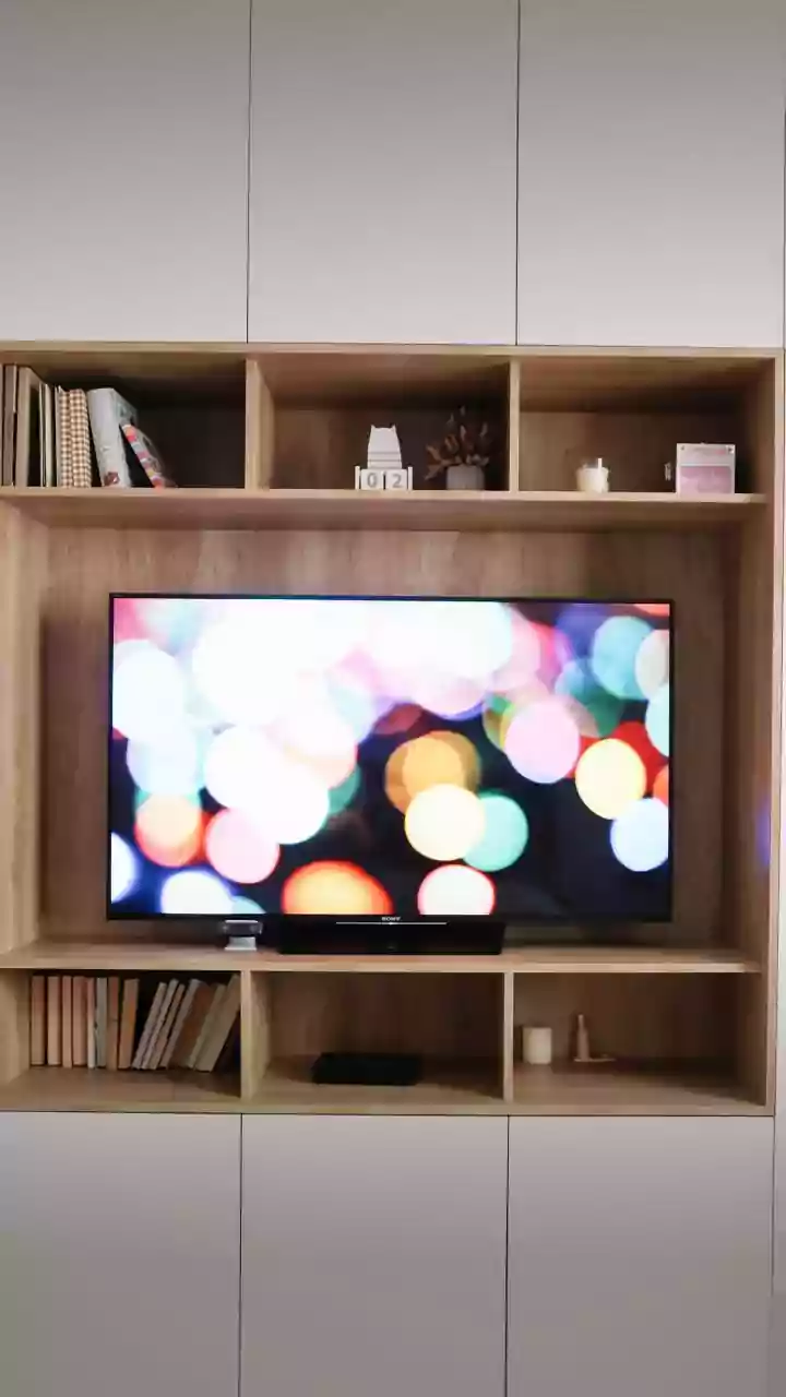 How Modular Pegboard Organization Units Provide Smart Modular Shelving Solutions For Rental Living Rooms