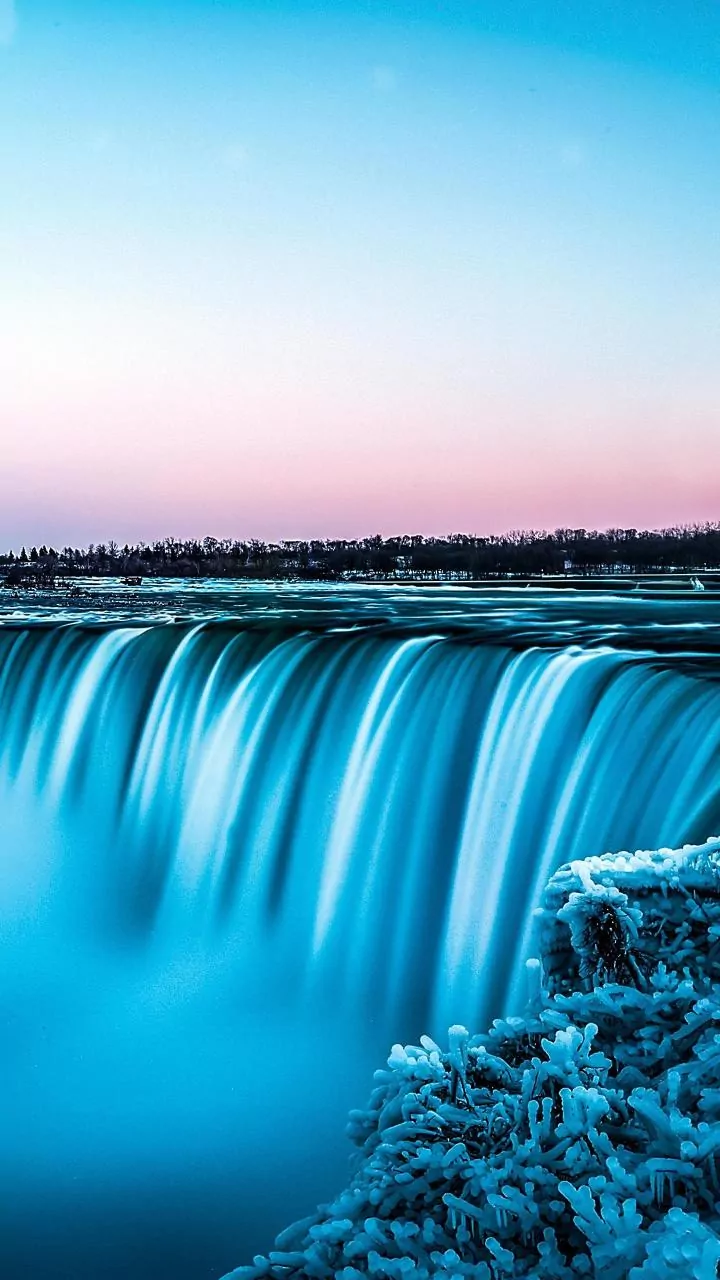 Niagara's Frozen Spectacle: Witness the Magical 'Frozen Falls' Effect This Winter!