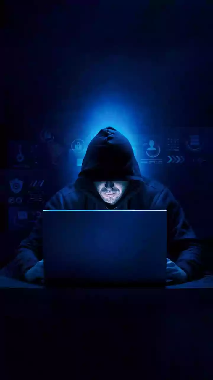 New Year 2026 Greetings Scam: Cyber Experts Warn About This WhatsApp-Linked Attack