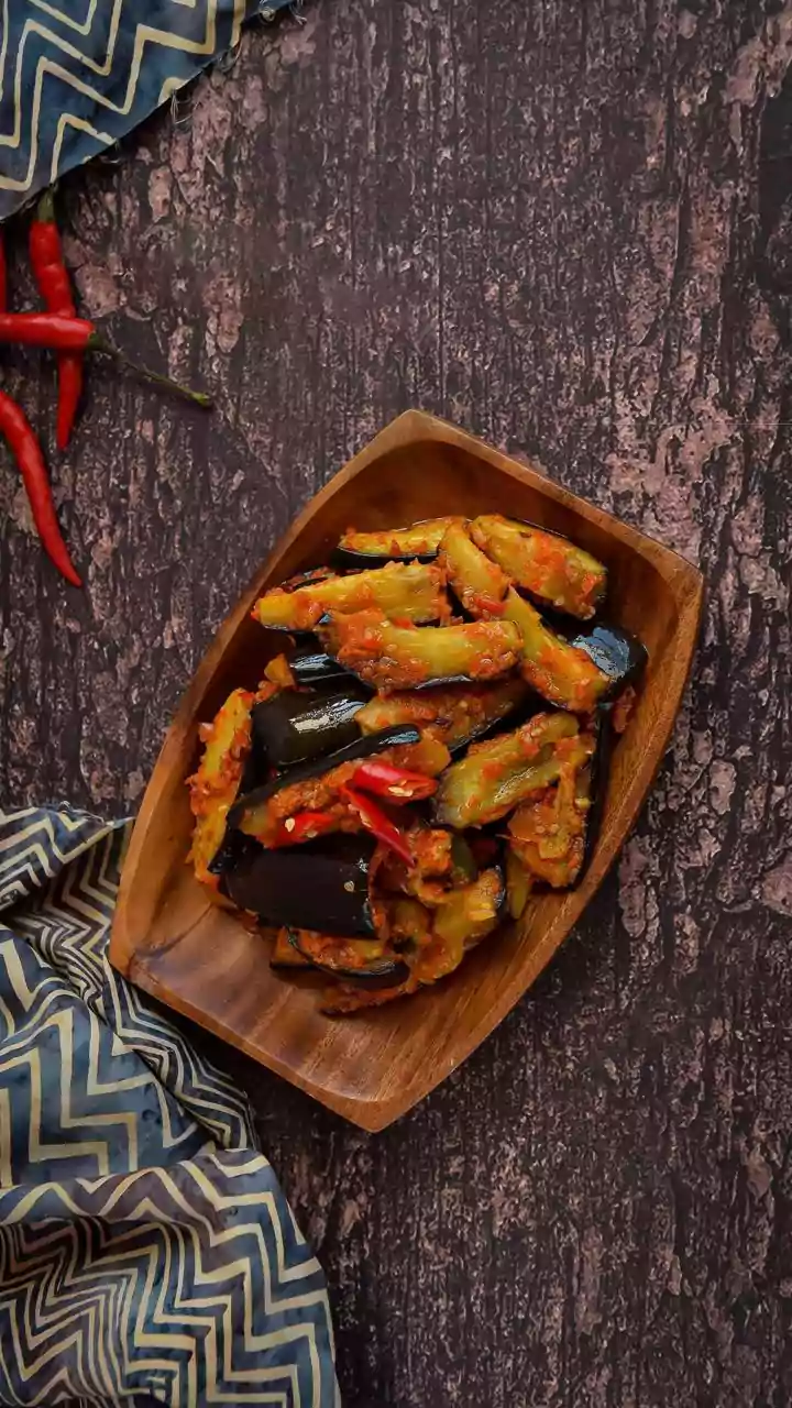 Assam's Dishes Bring Smoke, Sourness And Soul
