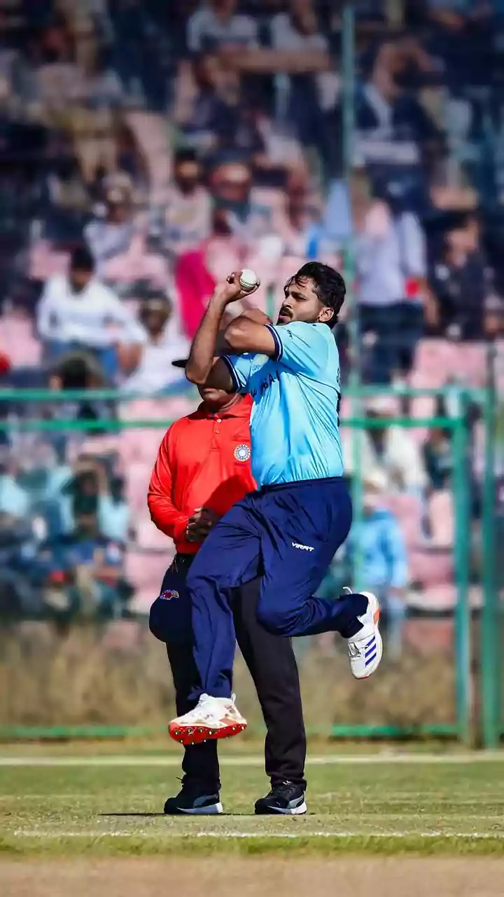 Shardul Thakur fined for abusing the umpire during T20 Mumbai League 2026 clash
