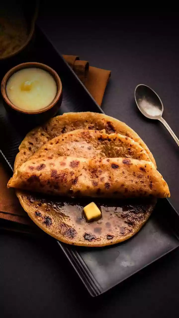 Reshmi Paratha Has A Paneer-And-Vegetable Twist Worth Exploring